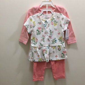 NWT carter's 3 piece little layette 9M